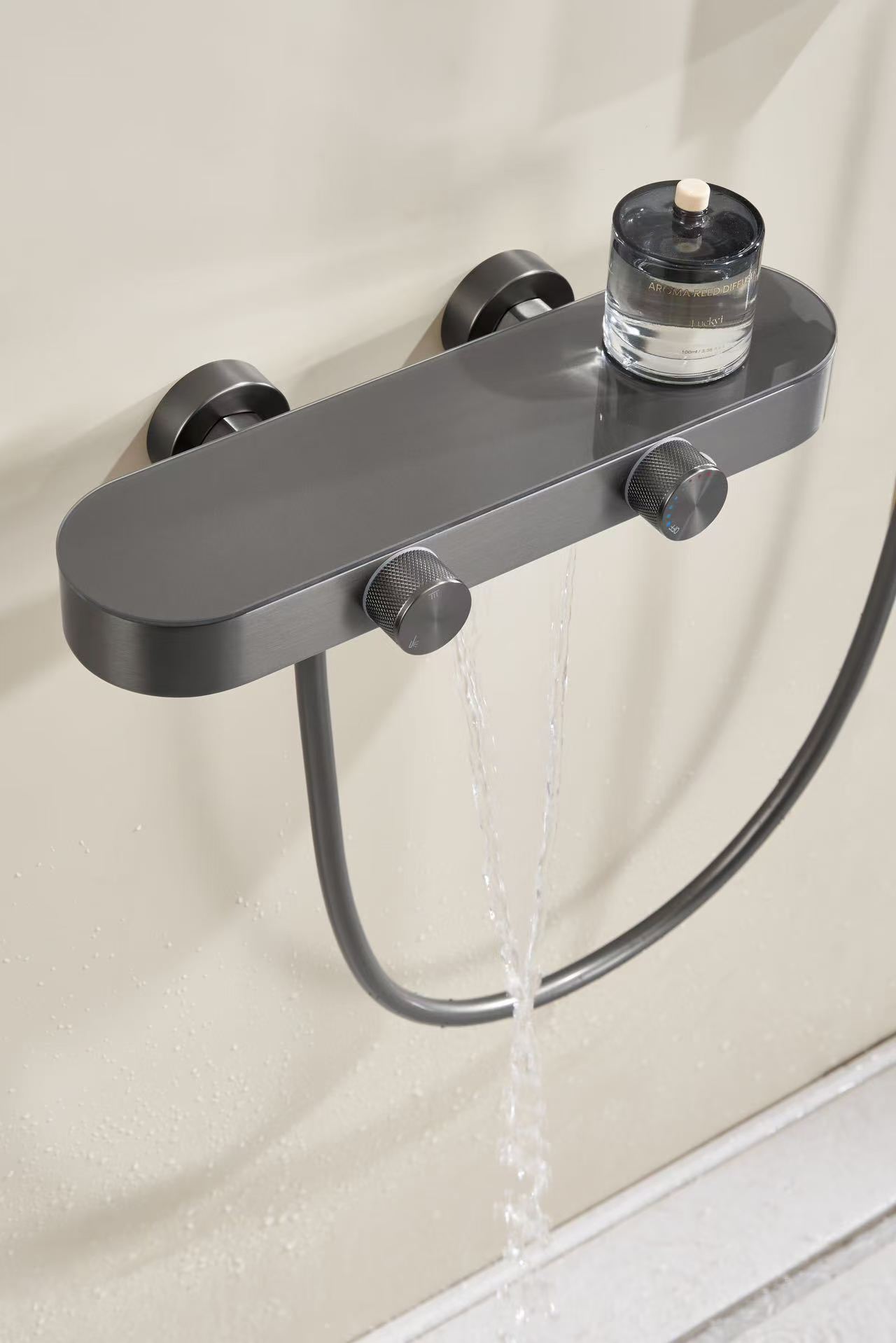 现货全铜无顶喷简易数显淋浴花洒套装家用卫生间分体式沐浴花洒详情5