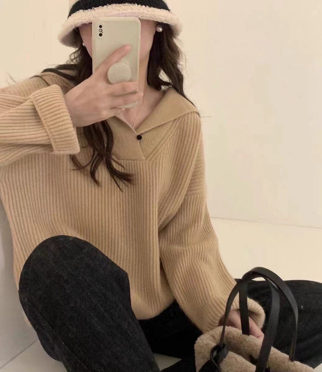 2024翻领浣熊绒设计感坑条毛衣女秋冬宽松慵懒风温柔针织上衣详情9