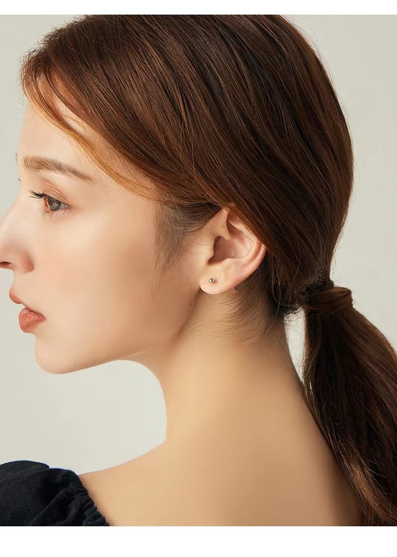 s999 all-body pure silver ear stud, simple and elegant for women, no need to remove for washing and sleeping, high-end ear hole care, foot silver ear bone stud wholesale pic 3