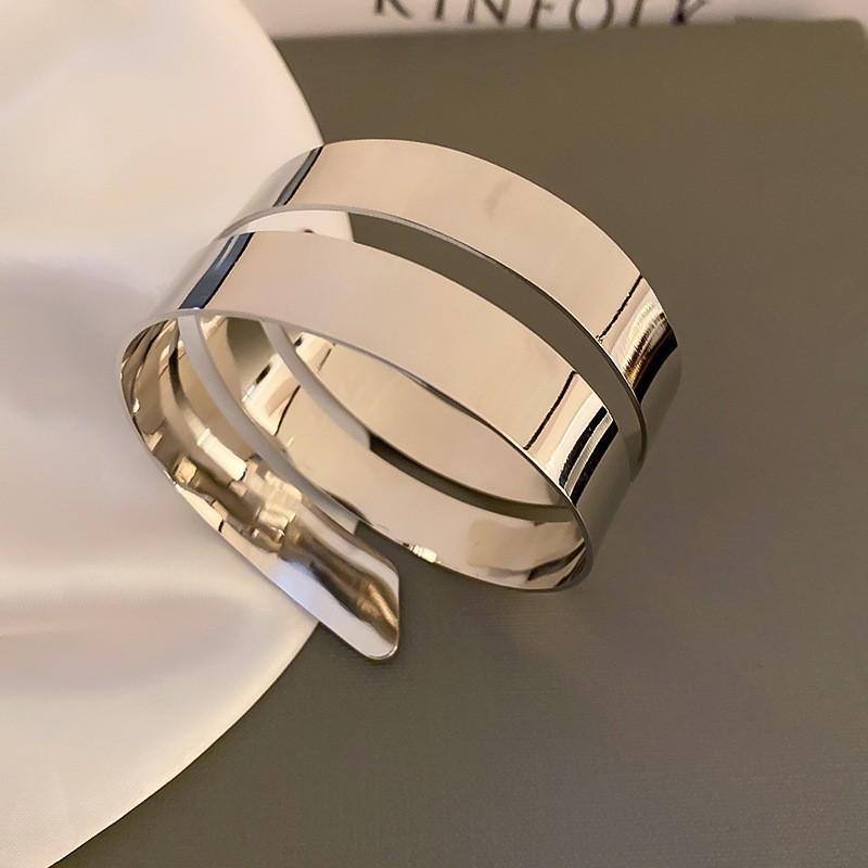 Cross-border European and American open armband bracelet, high-end, niche, versatile bracelet, exaggerated, individual and fashionable jewelry for women wholesale pic 39