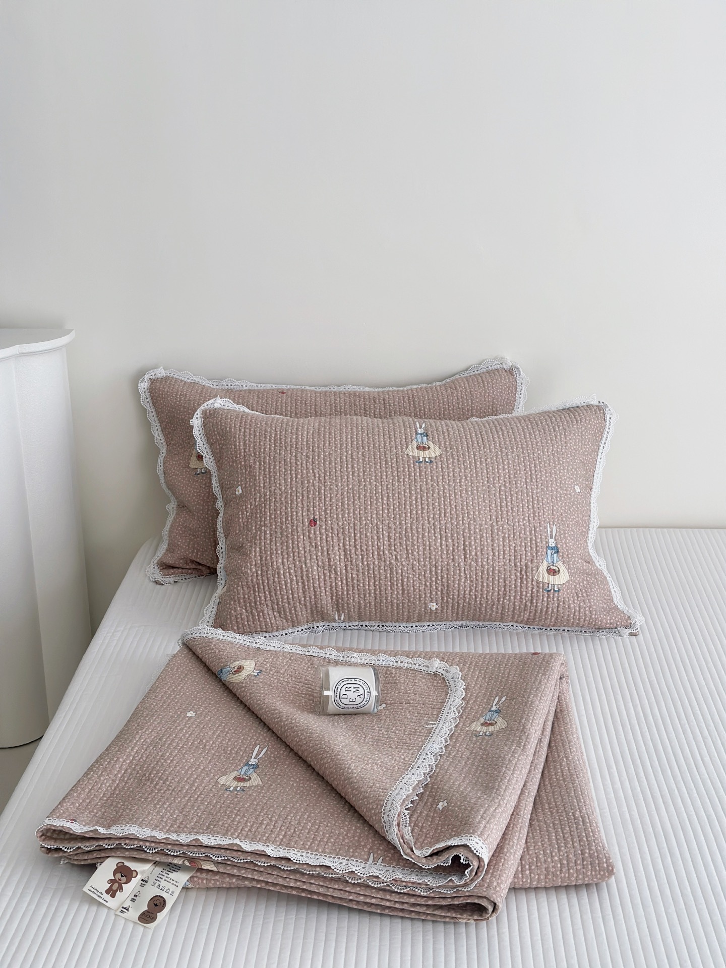 Lisa series, a three-piece set of all-cotton high-temperature sand-washed cotton bed cover, is skin-friendly, breathable and suitable for all seasons pic 88