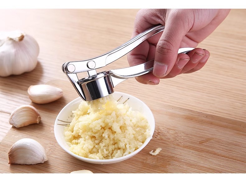 Thickened alloy manual garlic press, garlic puree, garlic mashing, garlic squeezing, garlic peeling, ginger juice maker, garlic picker, kitchenware pic 7