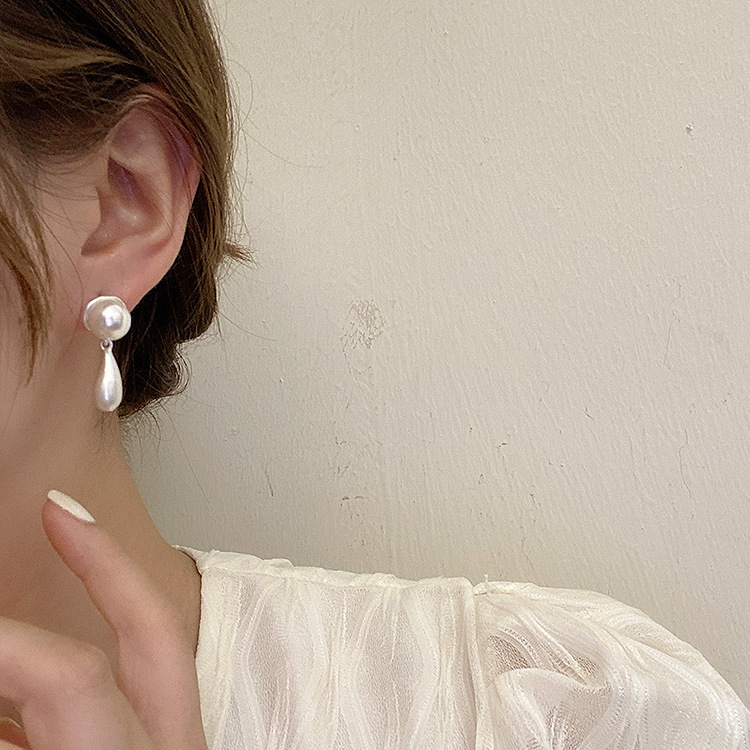 s925银法式复古水滴珍珠耳环温柔气质简约轻奢气质高级感耳钉耳饰详情2