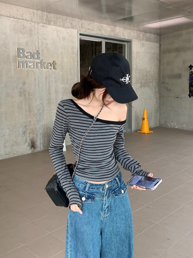 野媛设计感性感斜肩修身显瘦长袖T恤女秋冬季小众打底衫露肩上衣详情14