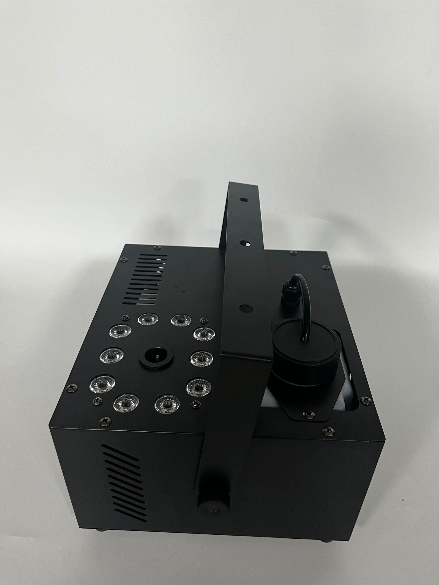 厂家直销LED1500w上喷汽柱烟雾机led气柱烟机24颗led七彩喷烟雾，酒吧夜店气氛活动渲染，大型婚庆活动营造氛围详情17