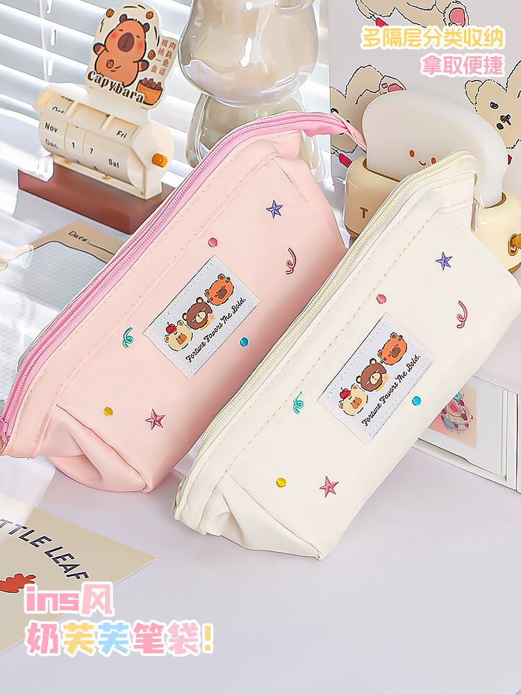 新款日系小众可爱ins三只熊刺绣笔袋大容量高颜值文具收纳袋详情11