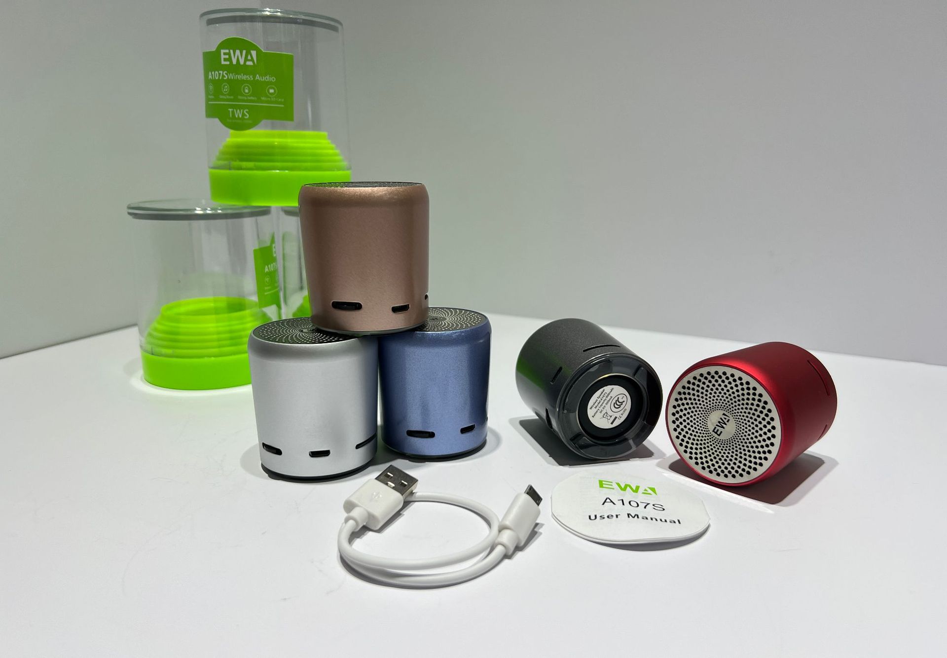 EWA-A107S Mini Outdoor portable TWS waterproof subwoofer Bluetooth speaker factory direct sales pic 21
