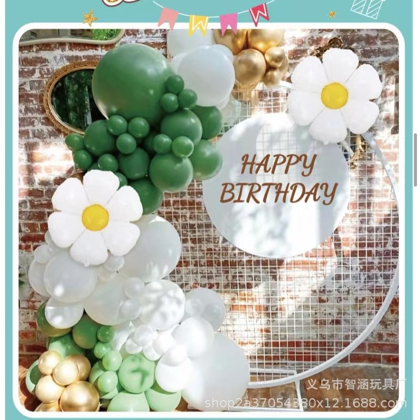 Creative design of green theme balloon set scene arrangement for birthday party balloon chain set scene arrangement pic 9