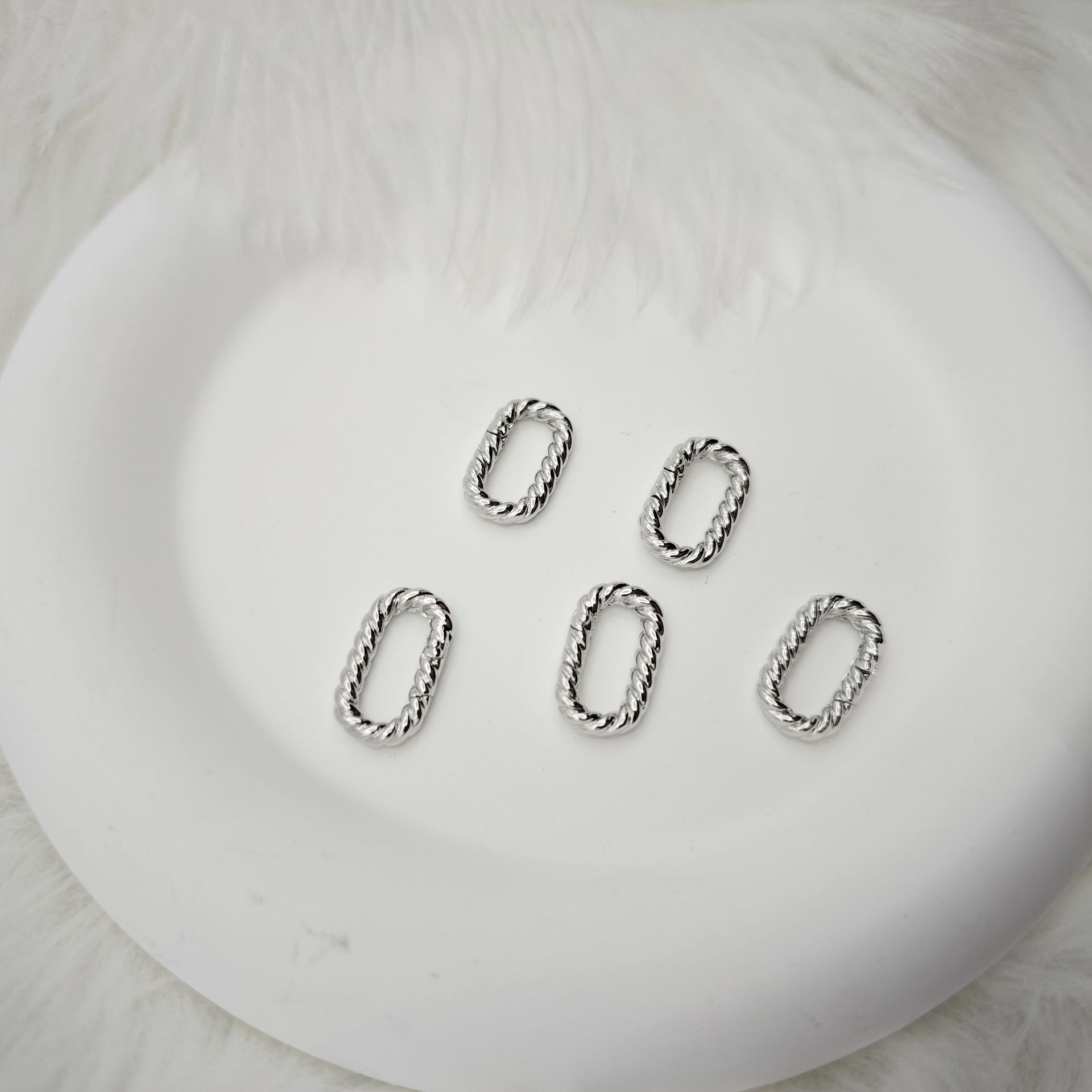 diy铜镀18K真金手工异型龙虾扣饰品配件批发保色钥匙扣手链扣详情6