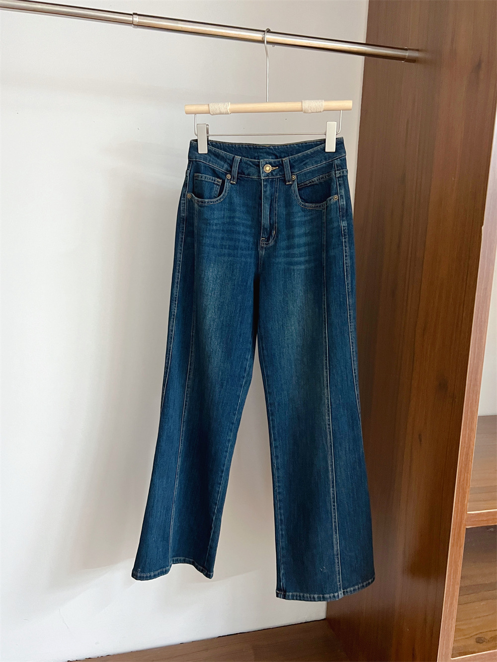 复古时髦高腰斜裁宽松显瘦百搭弹力直筒宽松微喇叭牛仔裤G031612详情11