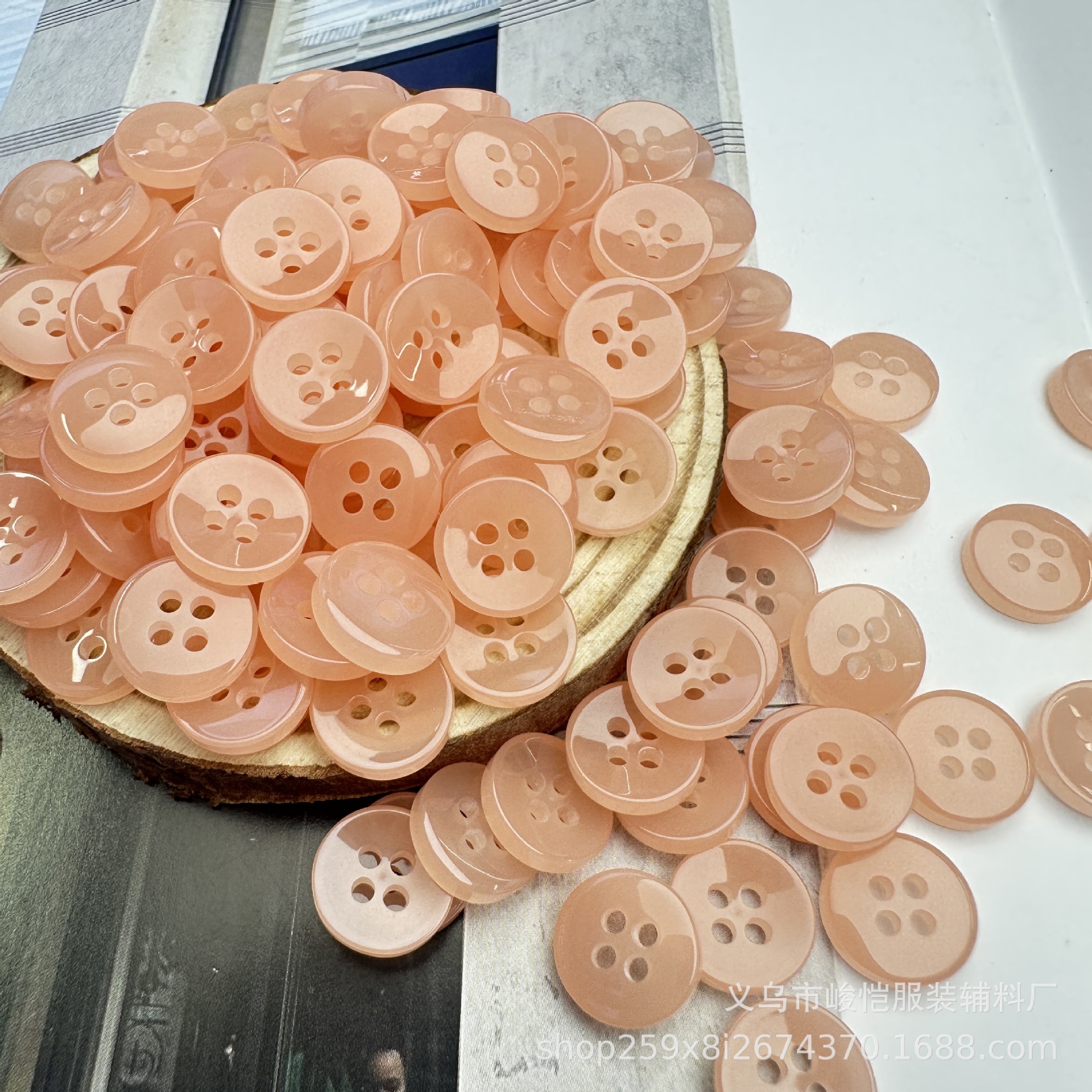 A set of 20 colored buttons, metal four-piece buttons, disc buttons, cufflinks and buttons pic 15