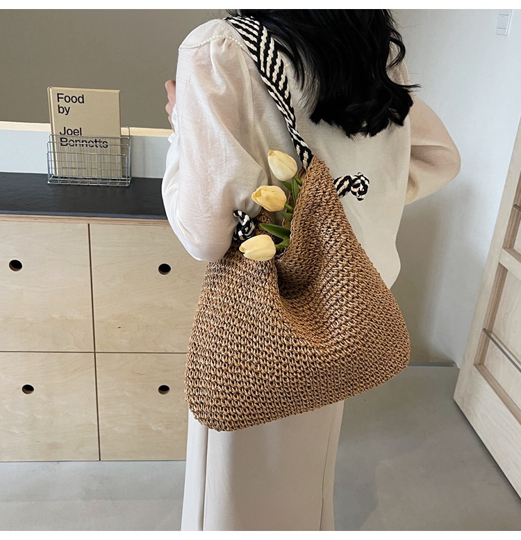 Summer high-capacity straw woven bag for women, 2024 new style seaside and beach vacation single-shoulder bag, commuter tote bucket bag pic 23