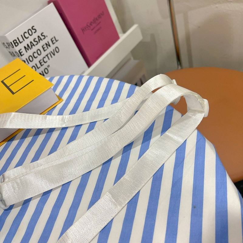 2024新款时尚熊猫双肩包清新甜美可爱卡通毛绒玩具包仿真抱枕背包详情47