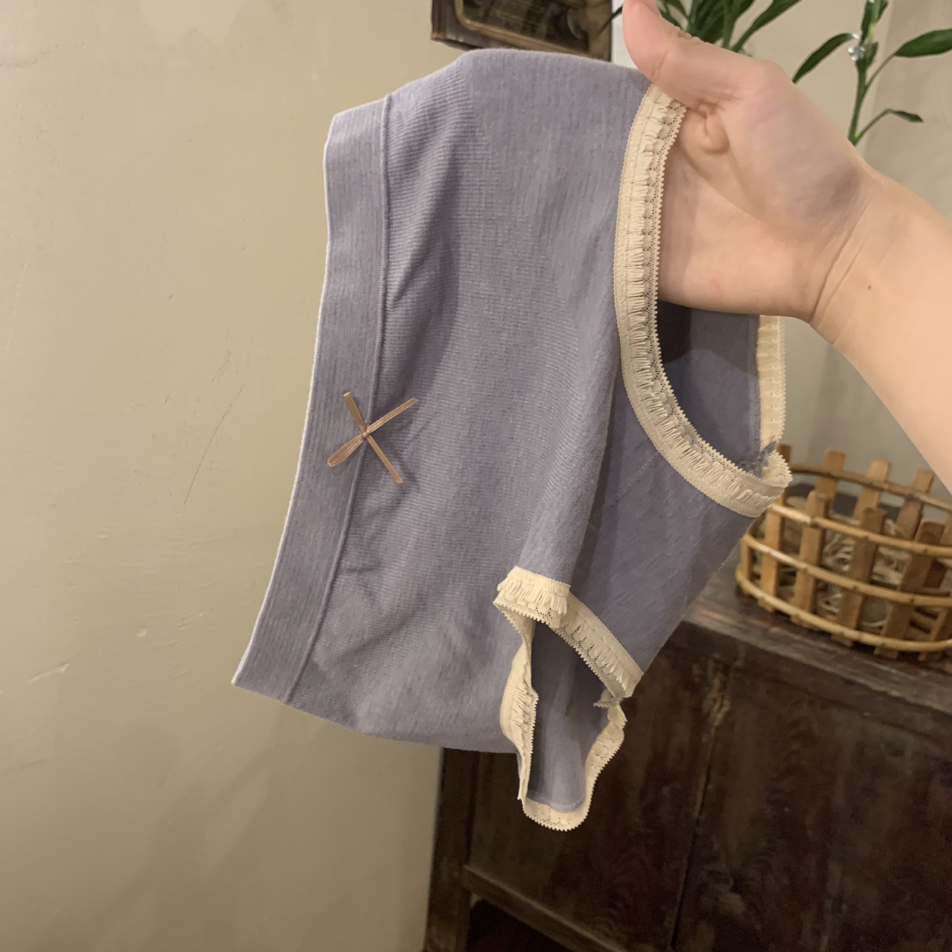 日系暗黑简约舒适中腰蕾丝边少女高弹纯棉透气孔档女生三角裤详情50
