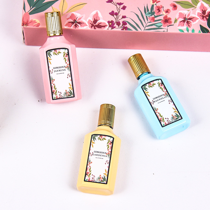 高档大牌女士持久淡香清新绮梦栀子花茉莉Q版梦想花园三件套香水详情31