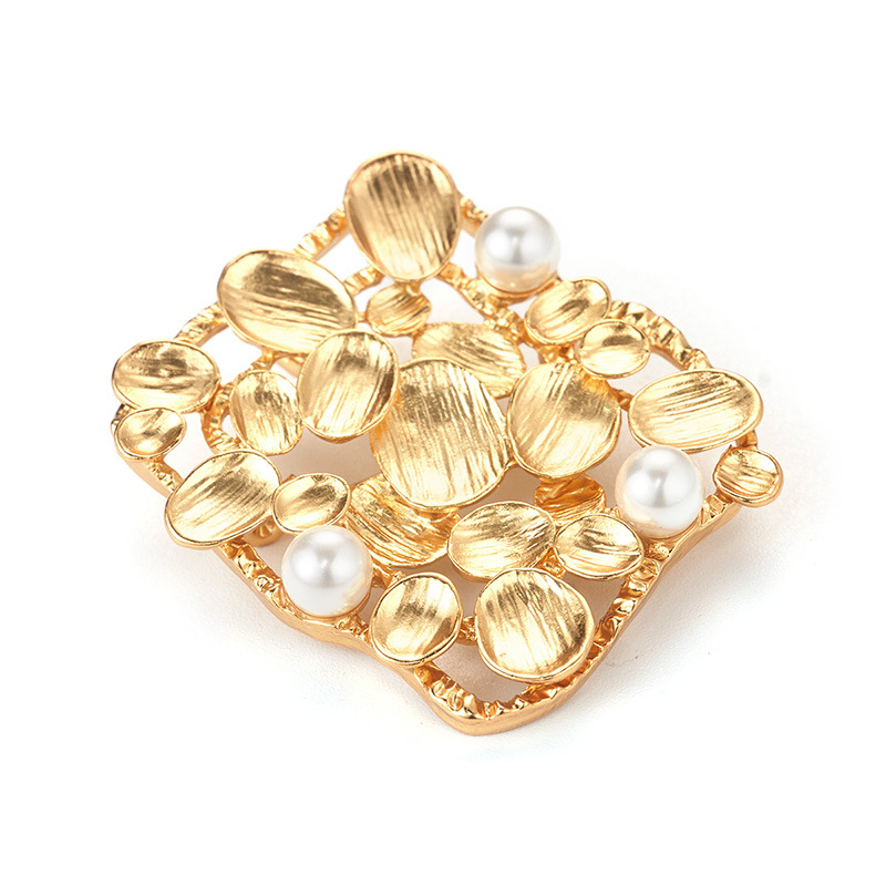 Wholesale of retro high-end gold niche design brooches, heavy industry light luxury fashion Vintage accessories pic 24