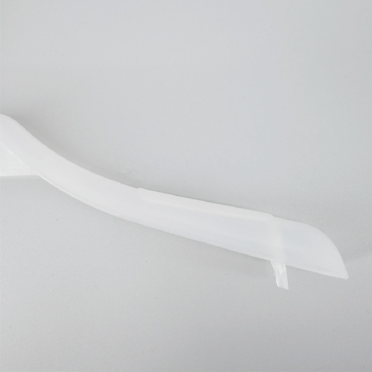 厂家直销白色衣架防滑塑料加厚家用无痕晾衣架详情4