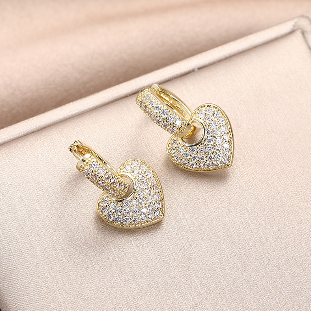 KIMOJ新款耳饰日韩时尚气质优雅小女人满钻锆石微镶桃心爱心耳钉耳环耳扣饰品女详情3