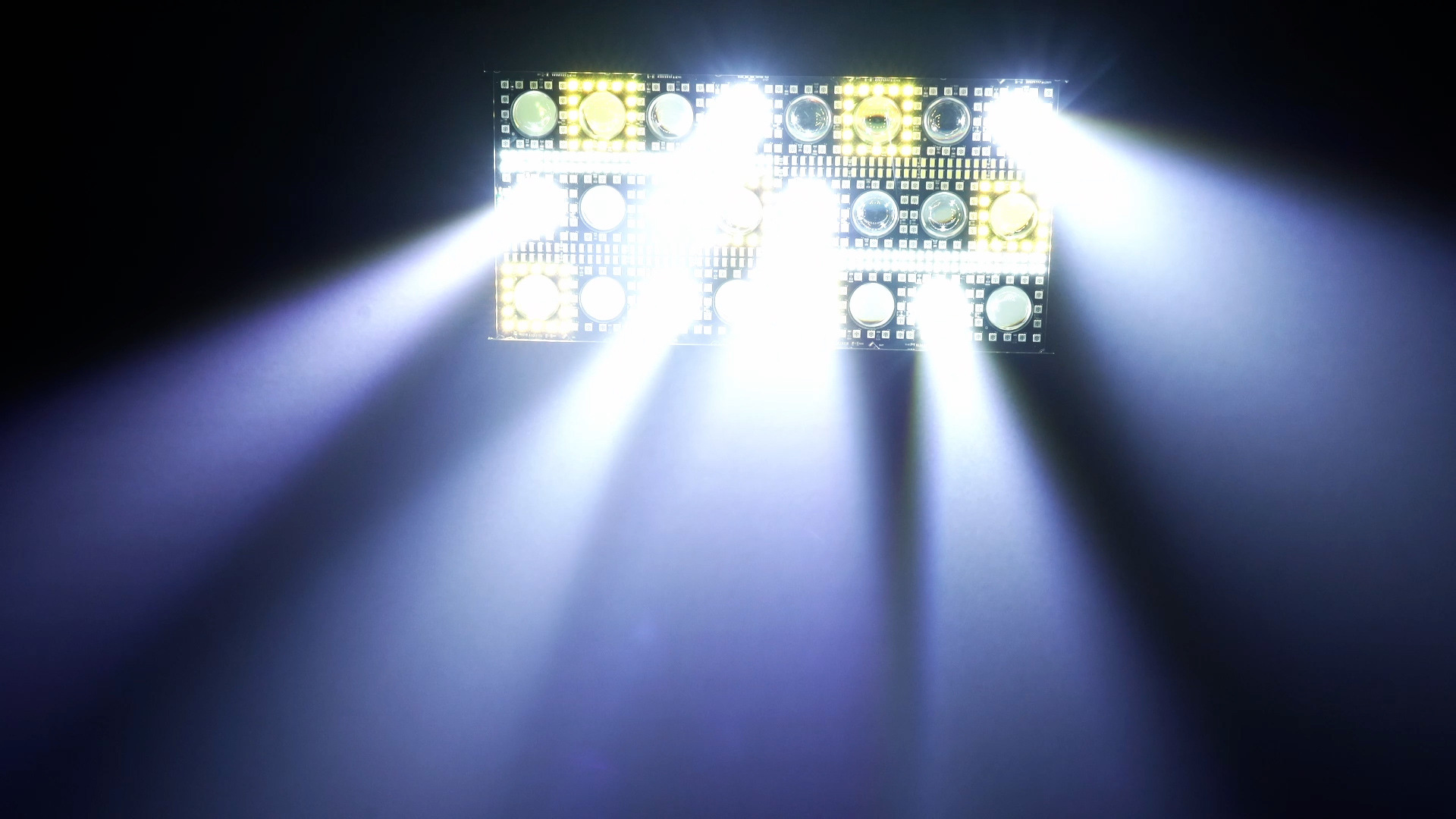 24颗矩阵频闪灯清吧KTV酒吧氛围灯摇头雷幕频闪灯K舞台闪光灯详情7