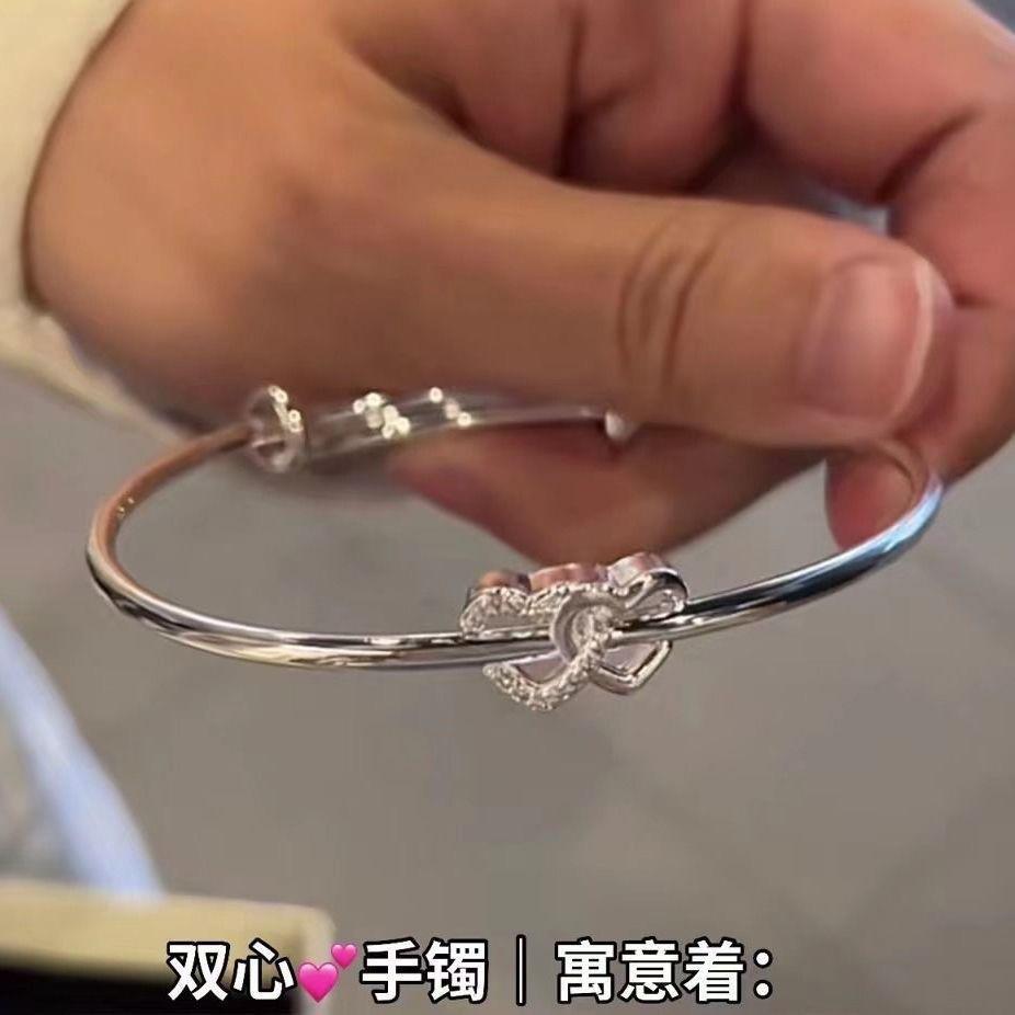 Heart-to-heart Heart-shaped bracelet, double heart push-pull adjustable bracelet, sweet and unique Instagram design, perfect for your girlfriend and best friend pic 5