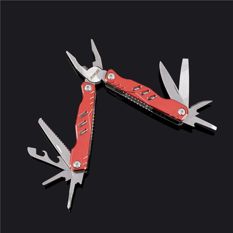 The multi-functional folding knife and pliers are suitable for outdoor camping. They are portable small knives and pliers, as well as wilderness survival equipment such as network cable pliers pic 8