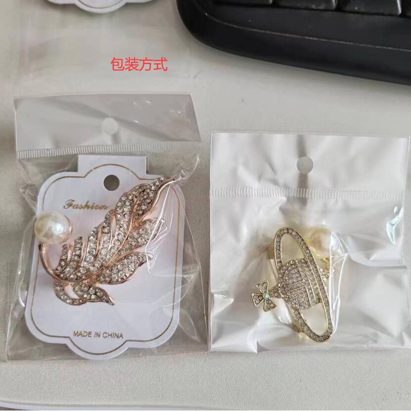 Brooch, high-end, niche silk scarf buckle, alloy Korean version diamond-encrusted coat, pearl brooch, clothing accessory, brooch, wholesale accessories pic 2