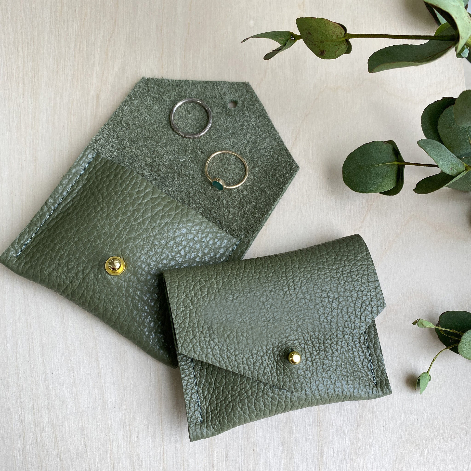 Creative personalized PU jewelry ring bag, small and portable jewelry stud jewelry bag, gift ring storage bag pic 6