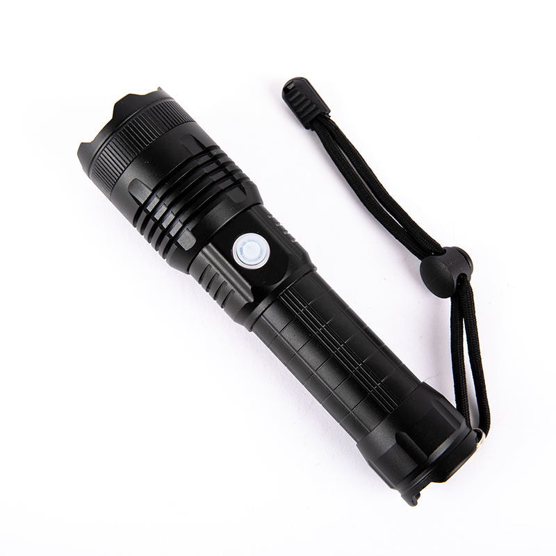 跨境新款XHP50强光手电户外防身铝合金大功率USB充电强光电筒P70详情13