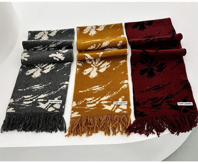 New Chinese-style wool tassel scarf for women 2024 autumn and winter, versatile, elegant and high-end shawl, thickened warm scarf pic 14