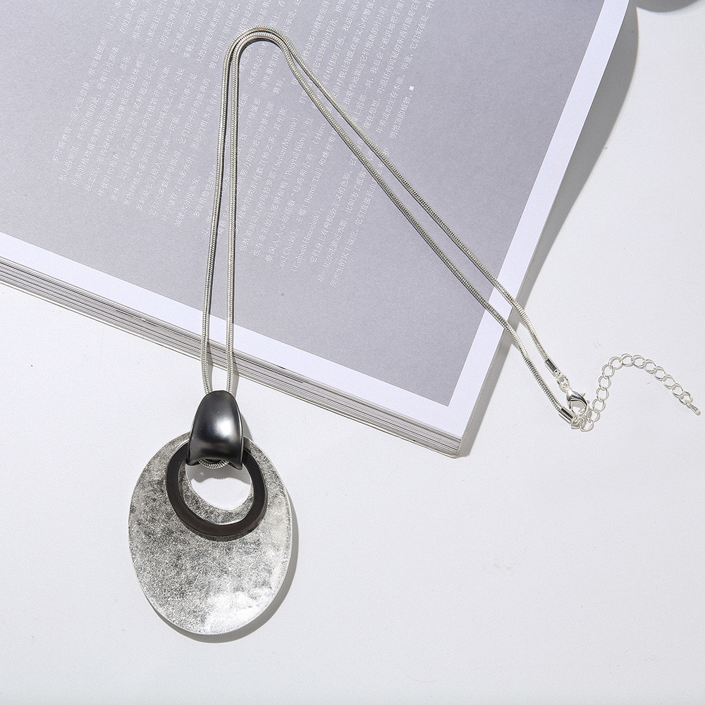 亚马逊爆款跨境外贸欧美复古简约吊坠高级感ins风项链长款毛衣链详情5