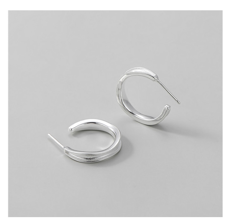 S925 sterling silver basic style Korean-style bright silver C-shaped earrings, retro style Korean fashion earrings wholesale pic 12