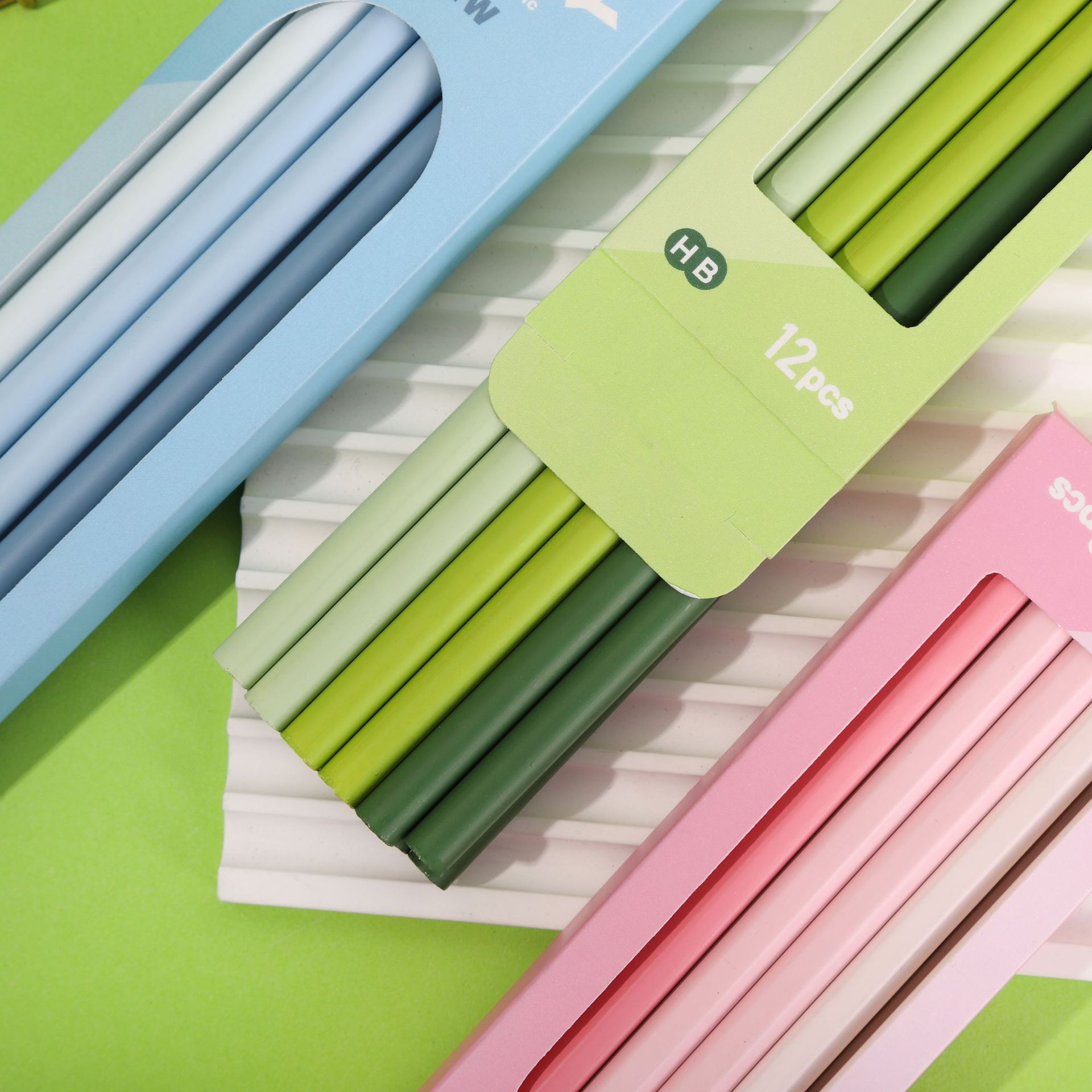 奔贝儿2B铅笔12支一盒渐变hb铅笔小学生专用书写工具马卡龙圆杆笔详情2