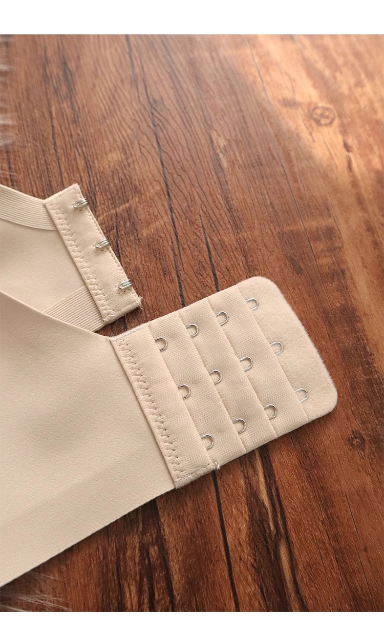 桑蚕丝真丝无痕内衣女小胸聚拢显小收副乳防下垂无钢圈文胸罩秋冬详情12