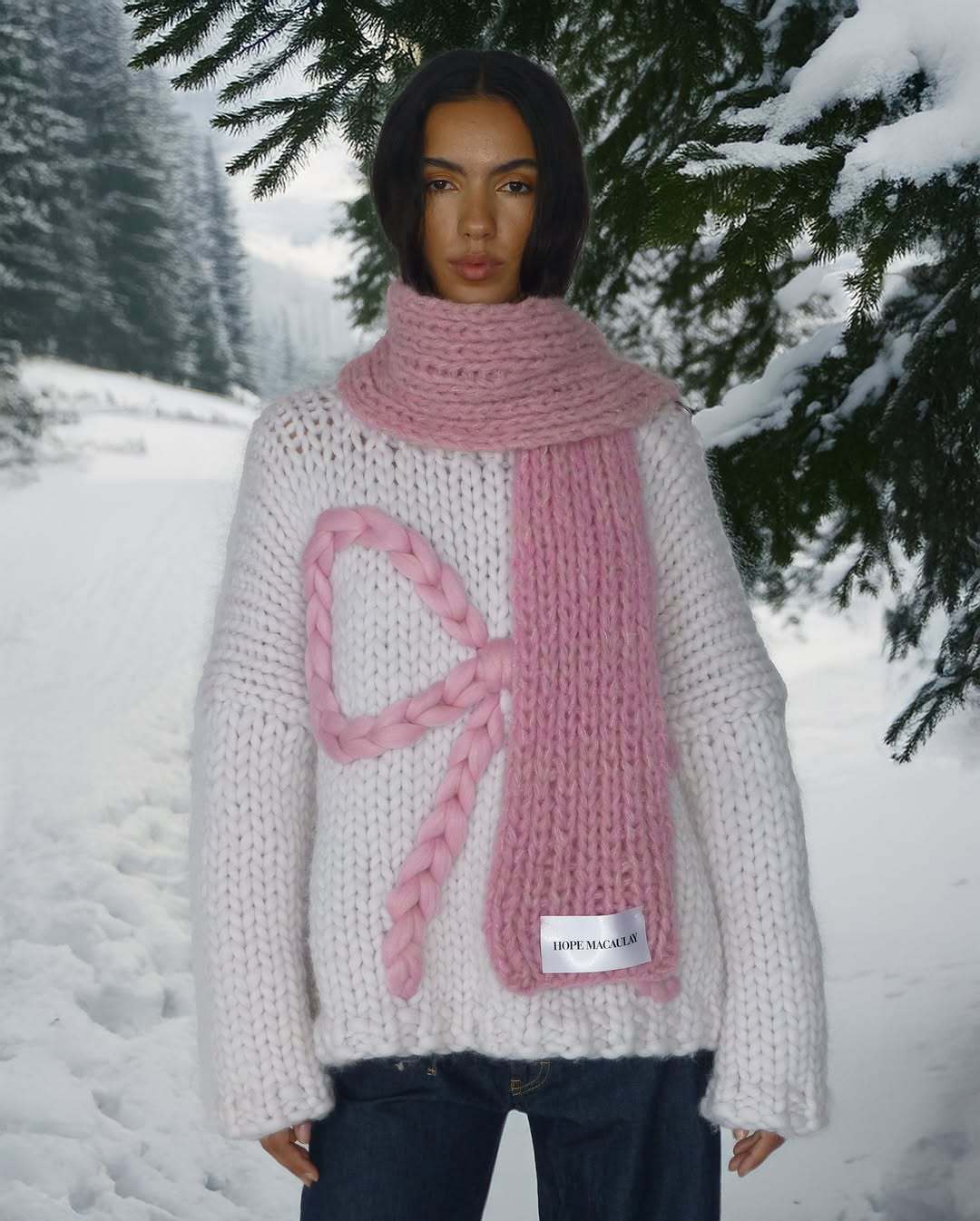 2025 Foreign trade Europe and America Autumn and winter sweater for women, Amazon cross-border loose round-neck hand-cranked embroidered bow pullover pic 3