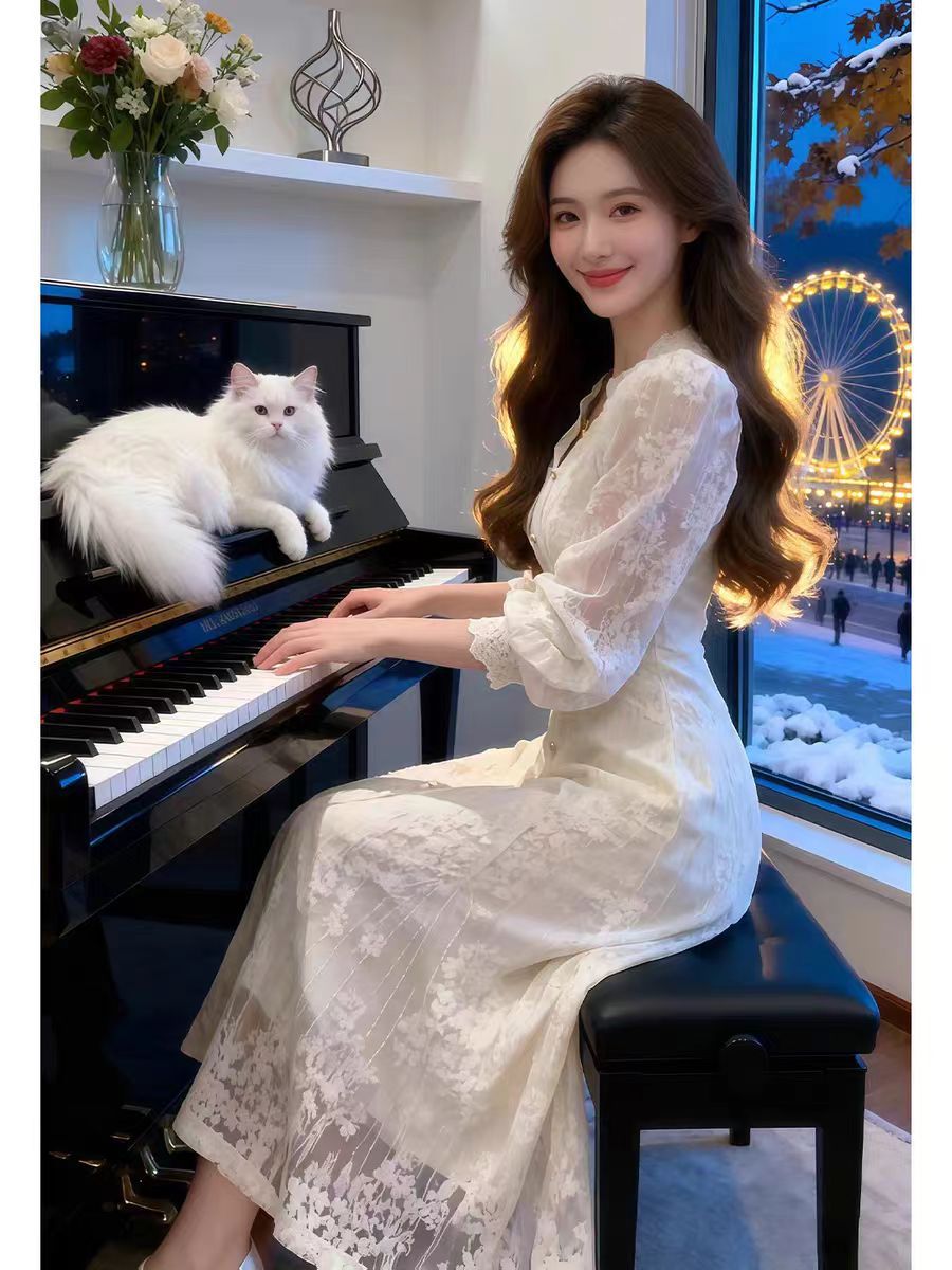 加绒打底穿法式气质名媛领长袖连衣裙2025秋季蕾丝绝美收腰字长裙详情4