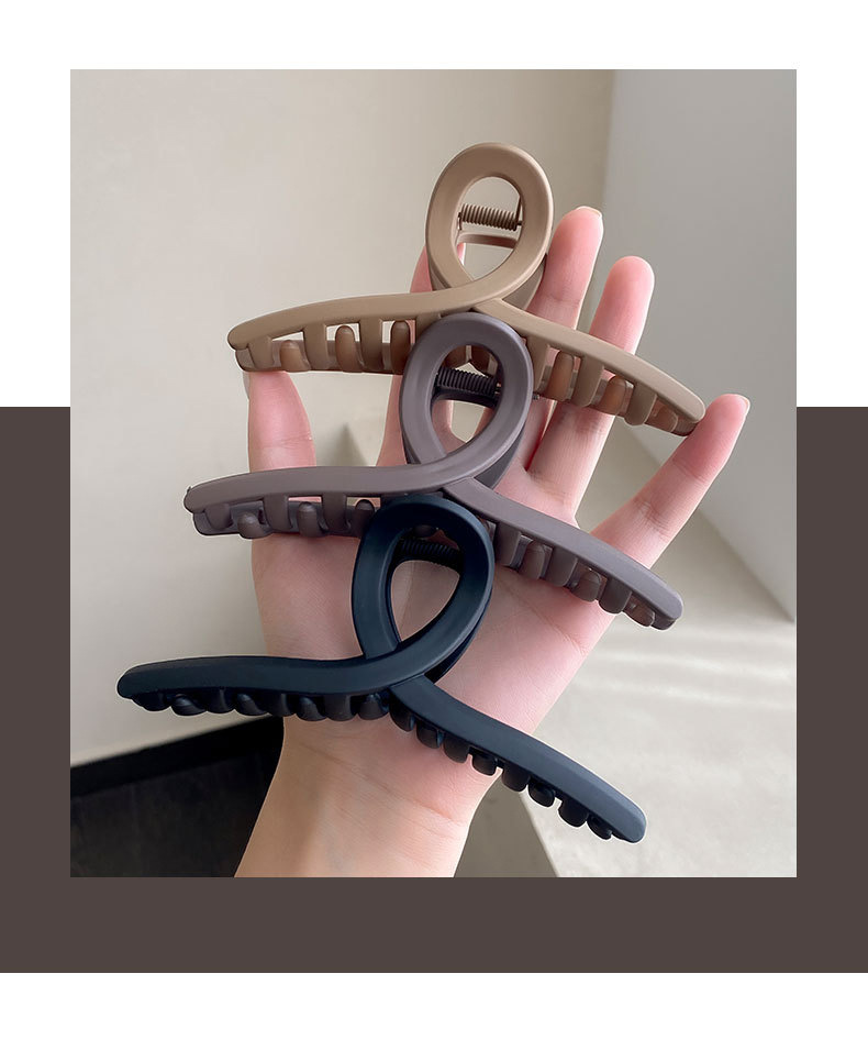 Black shark hair clips for women with a high-end feel, large hair volume, big hair gripper, back of the head, updo hair clips, headwear gripper pic 17