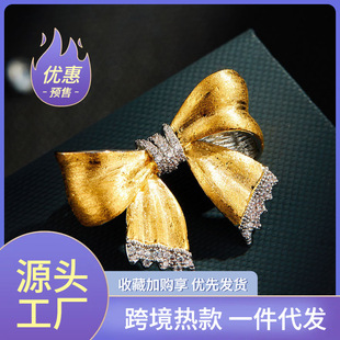 复古高级感金色拉丝珍珠花朵胸针优雅不过时淡水珍珠胸花新款别针详情1