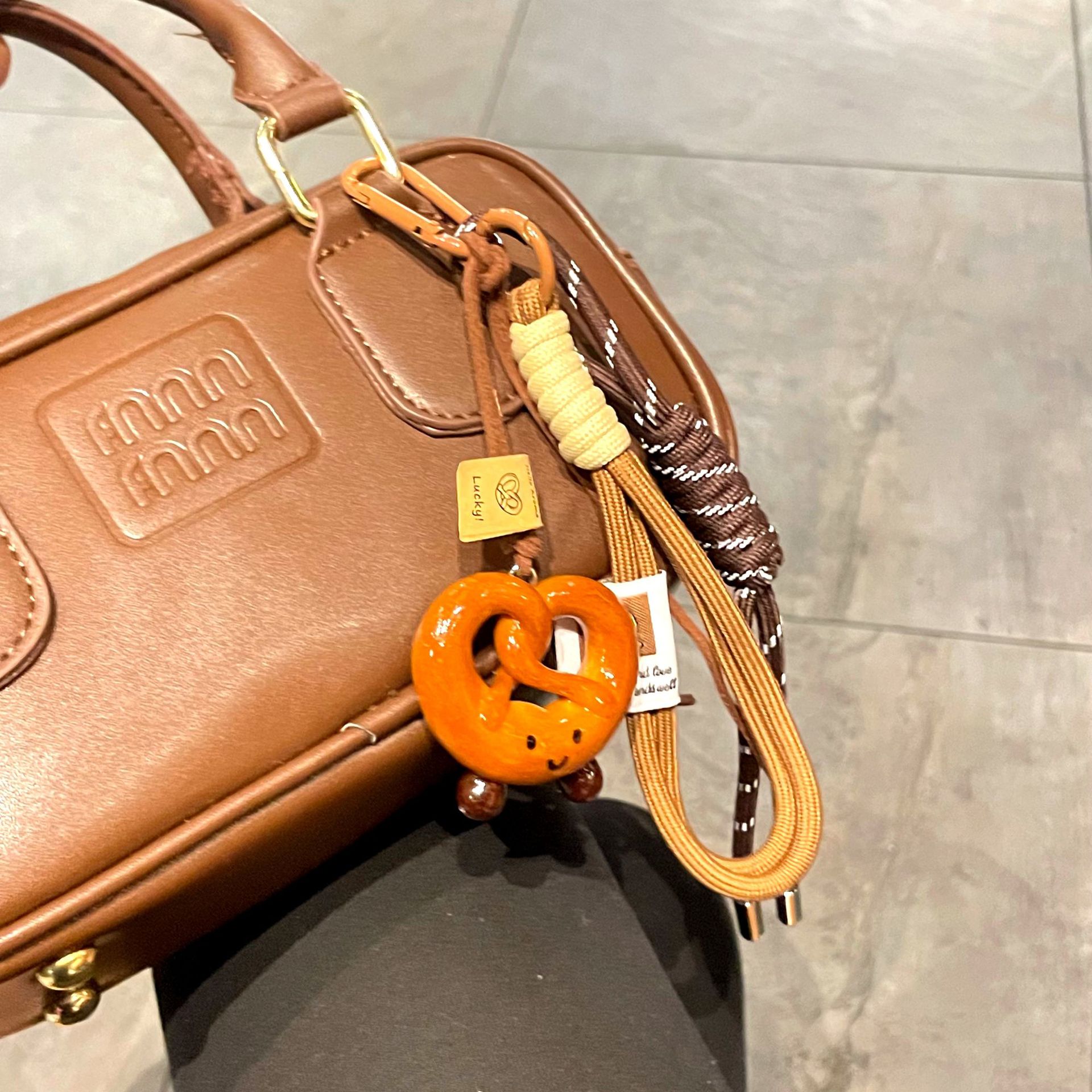 miu风碱水面包钥匙扣秋冬美拉德系可爱面包挂件学生情侣书包装饰详情9