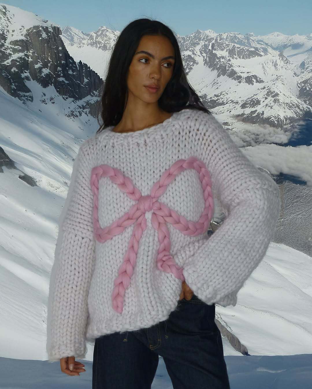 2025 Foreign trade Europe and America Autumn and winter sweater for women, Amazon cross-border loose round-neck hand-cranked embroidered bow pullover pic 5