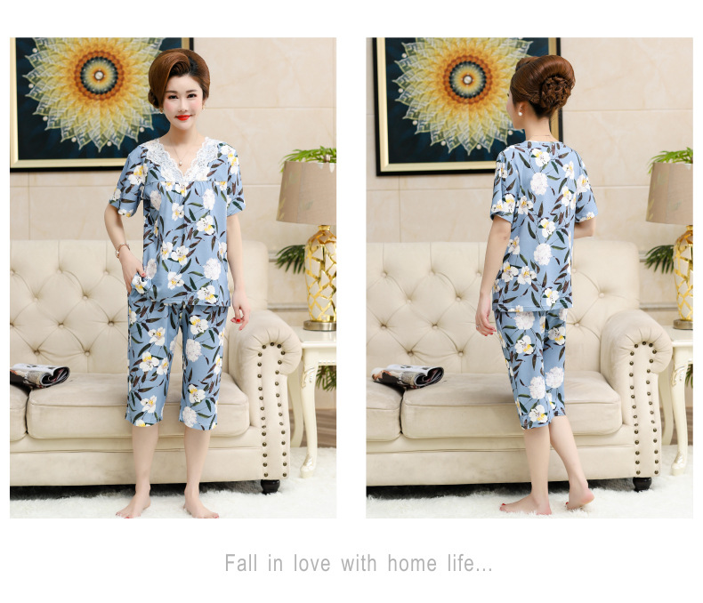 Middle-aged and elderly women wear summer short-sleeved, thin cotton clothes. Middle-aged women wear summer round-neck home clothes. Grandmothers and the elderly pic 15