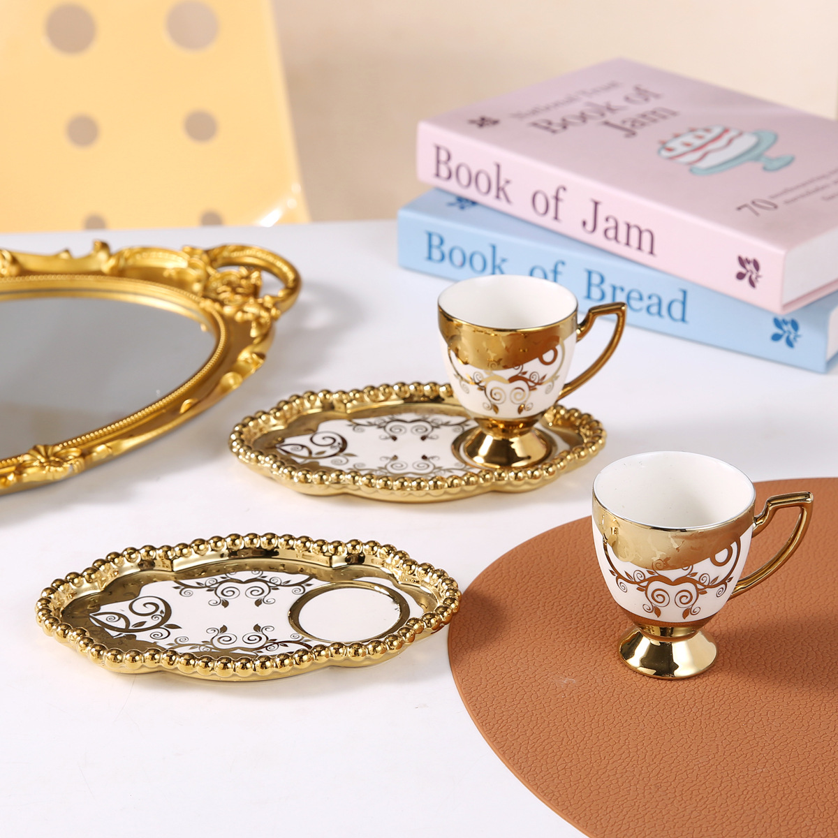 European-style ceramic cups, gold-plated creative coffee cup and saucer sets, Middle Eastern, European and American electroplated cups, business gift wine glasses pic 9