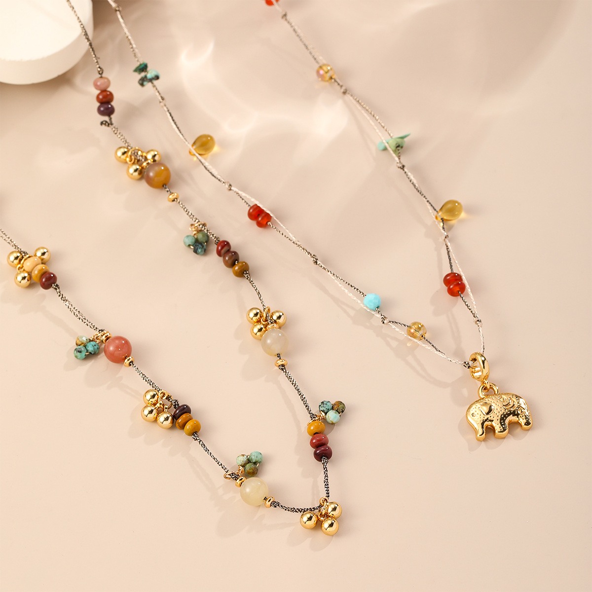 Nasha European and American cross-border long necklace for women, light luxury, niche, non-fading, tiger eye beaded mother-of-pearl sweater chain, long style pic 8