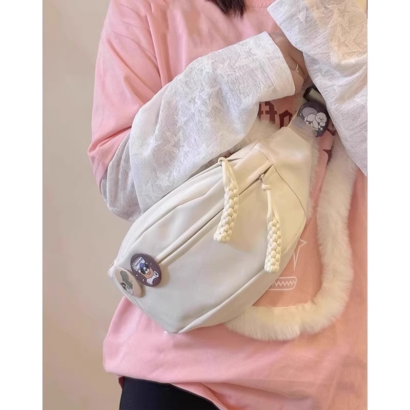 斜挎包女款潮流胸包女生运动单肩包女手机ins小挎包背包腰包新款详情9