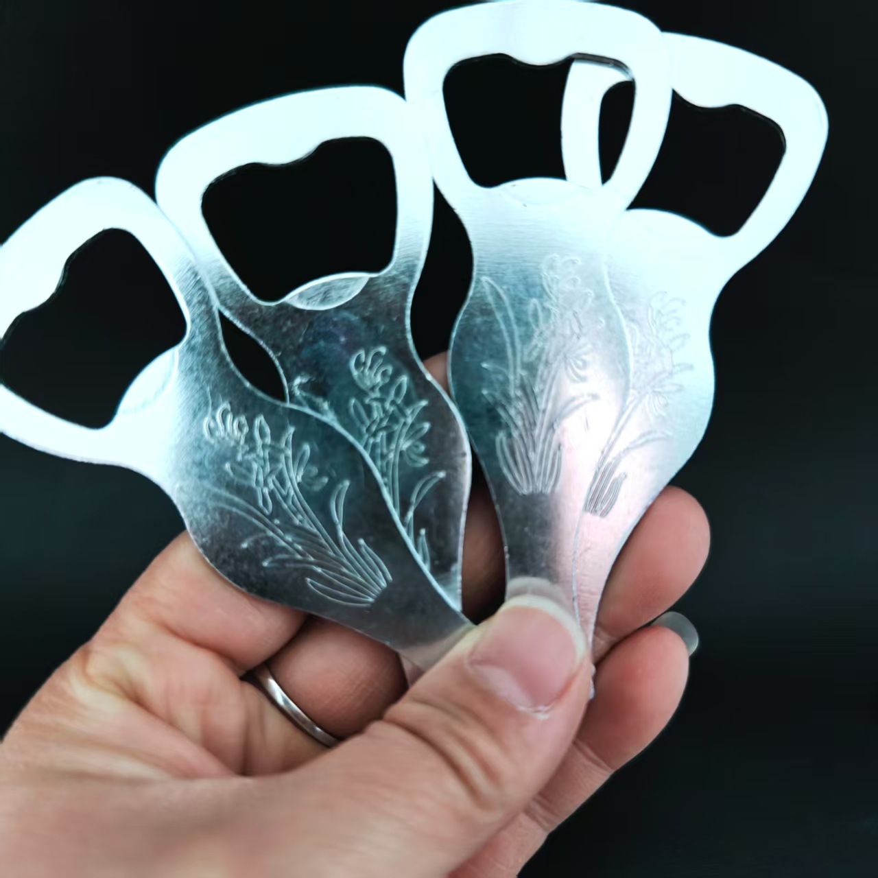 【 Doorway 】 Hulujiu Kai 50/ Bundle 2000/ piece Hulujiu Kai New Bottle opener Metal Beer Screwdriver Hotel household screwdriver 2 yuan wholesale supply pic 5