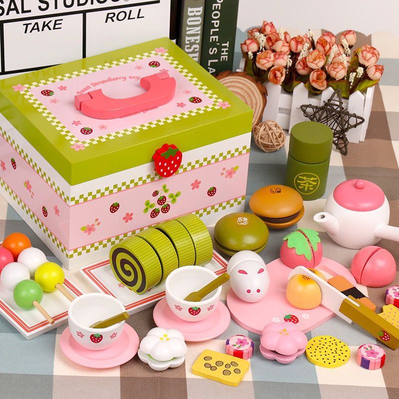 Wooden cut-and-cut fun House kitchen Little princess toy girl New Year Birthday gift simulation cake for children pic 4