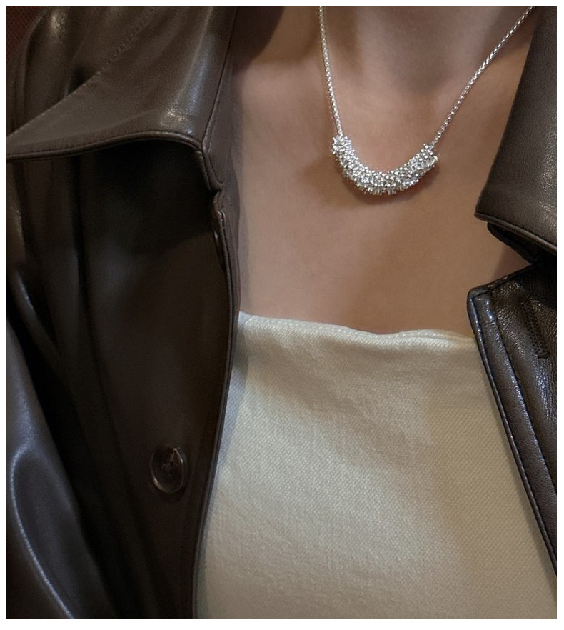 S925 sterling silver Korean version, niche design sense, fashionable and retro zircon necklace, trendy heavy industry collarbone chain wholesale pic 5