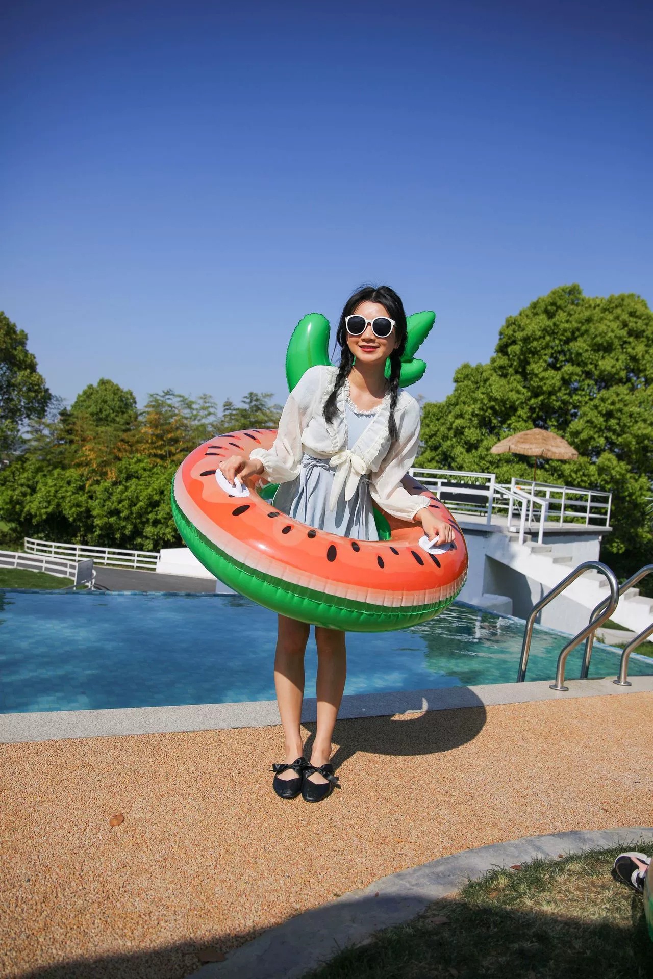 跨境水果靠背游泳圈西瓜牛油果把手腋下圈成人菠萝靠背泳圈批发详情14