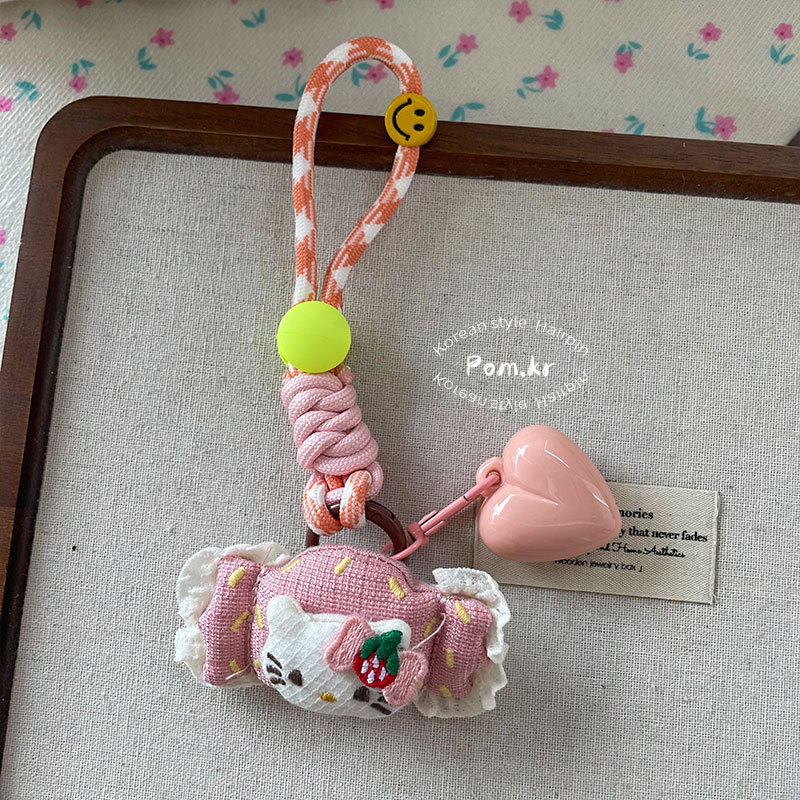 New cartoon girl kt Cat series keychains, small pendants, bags, pendants, finished small gifts, heart-shaped lanyards for girls pic 9