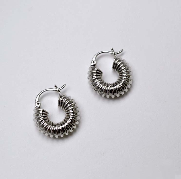 新春彩蛋清仓特价回馈欧美复古小众设计黄铜镀金个性气质耳钉耳饰详情2