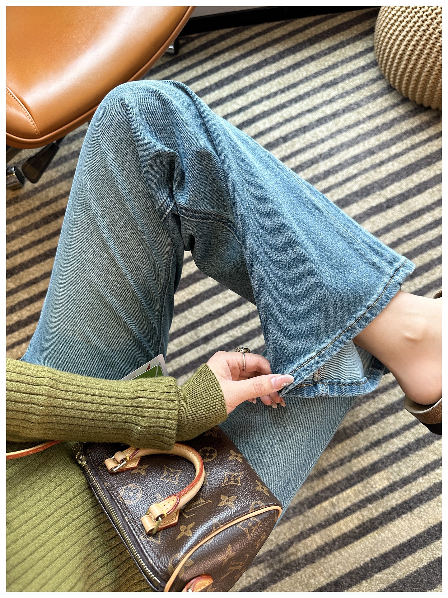 Original comic legs ~! High-waisted stretch flared jeans for women 2025 autumn new style, slimming and versatile long pants pic 12